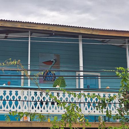 Casa Pelicano Бокас-дель-Торо Экстерьер фото